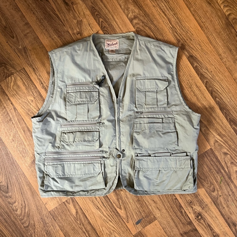 Woolrich Vintage Light Olive Multi-Storage Outdoor Vest